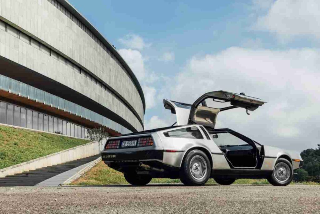 Auto DeLorean